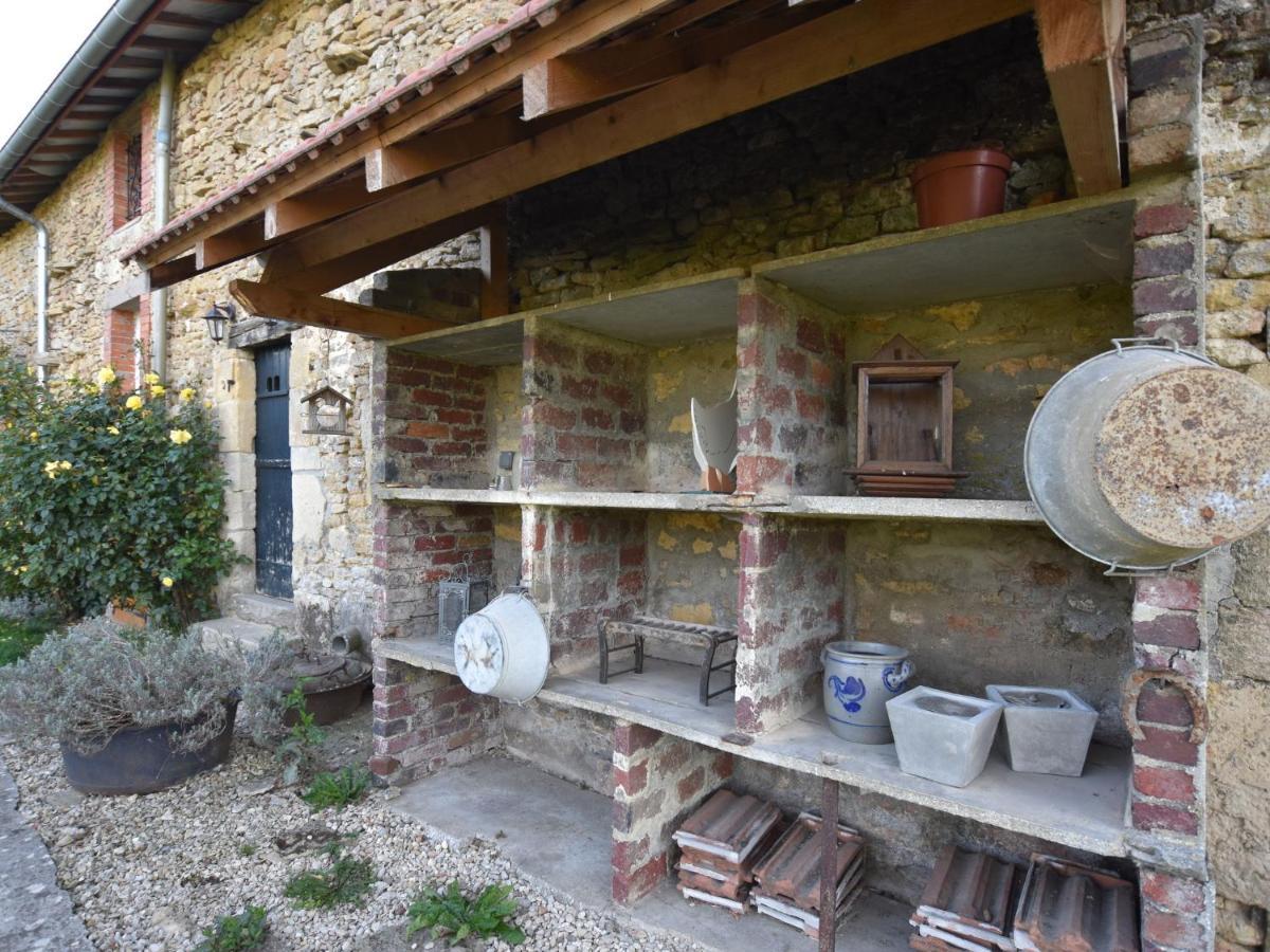 Spacious Holiday Home Near The Forest Barricourt Εξωτερικό φωτογραφία